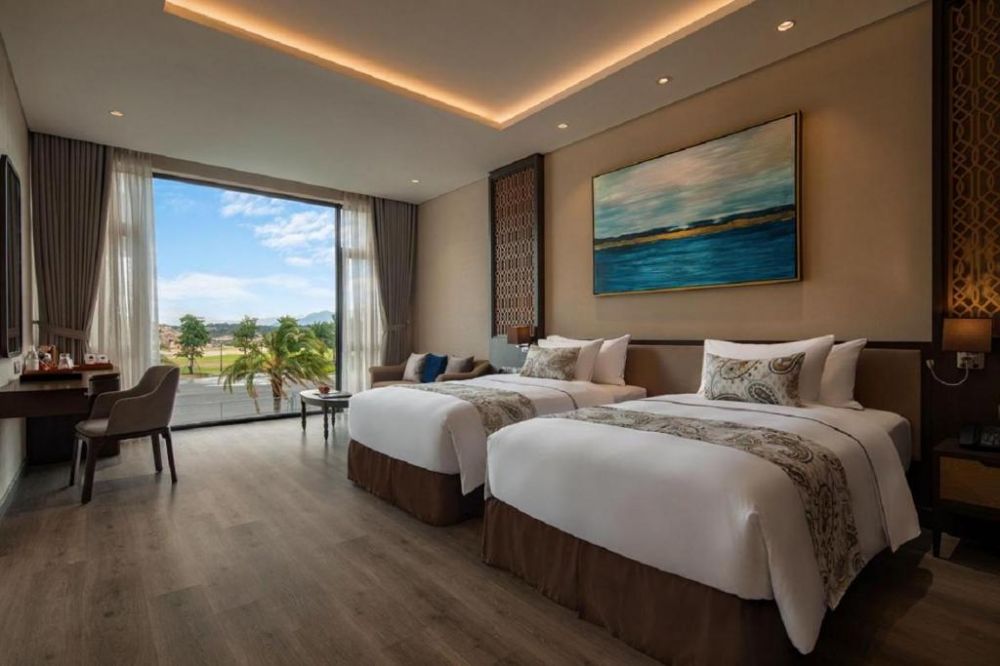 Deluxe, Wyndham Grand Kn Paradise Cam Ranh 5*