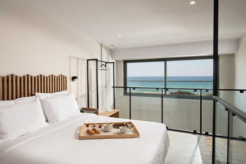 Loft Suite SSV/Sea Front, Portes Lithos Luxury Resort 5*