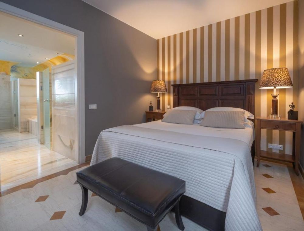 Deluxe Senior Suite One Bedroom, Elounda Gulf Villas & Suites 5*