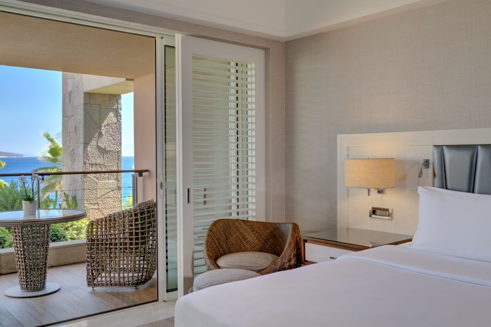 One Bedroom Suite, Caresse Luxury Collection Resort & Spa 5*