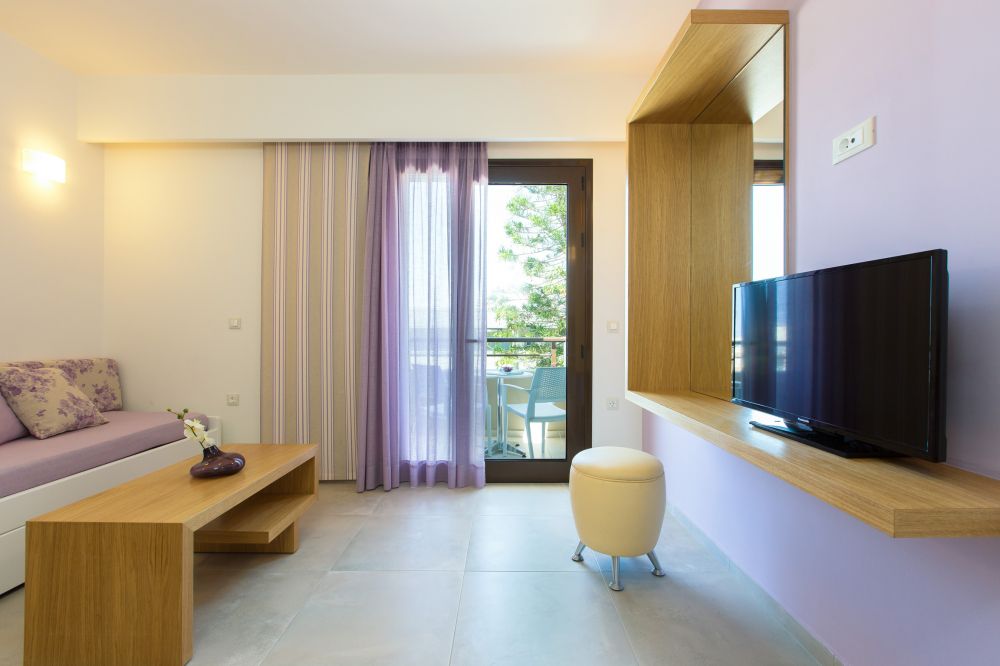 Superior Apartment 1 bedroom, Eltina Hotel 2*