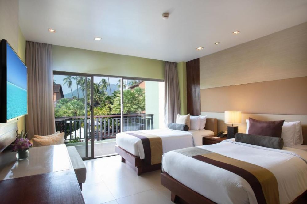 Deluxe, Courtyard by Marriott Phuket, Patong Beach Resort (ex.Patong Merlin Hotel) 4*