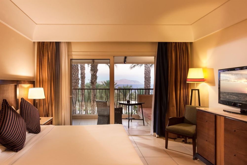 Sea View Room (ex. deluxe), Grand Rotana Resort & Spa 5*