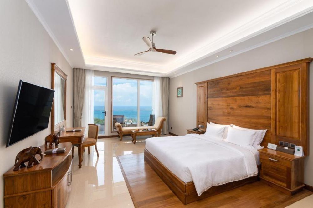 Horizon Room, Araliya Beach Resort & Spa 5*