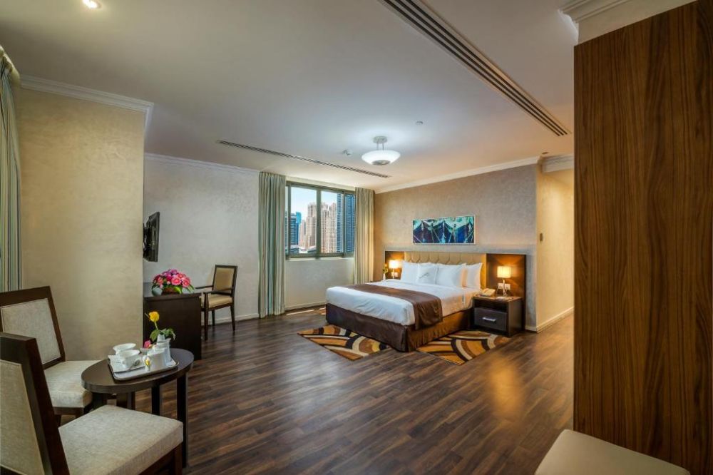 Deluxe 2-bedroom Apart, City Premiere Marina Hotel 