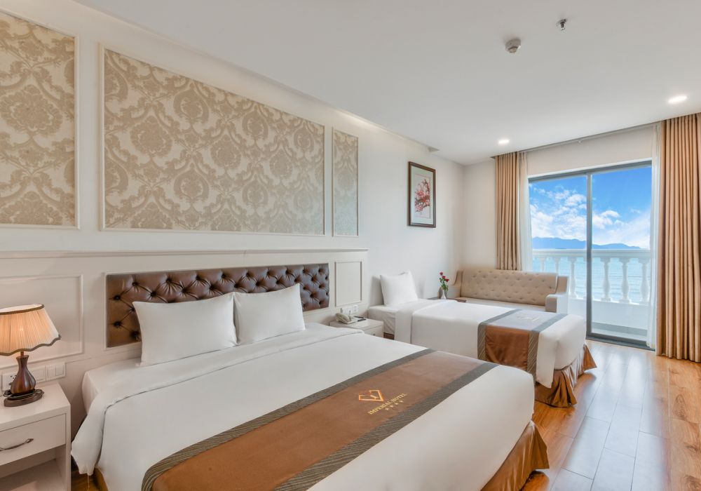 Suite SV with Balcony, Imperial Nha Trang Hotel 4*
