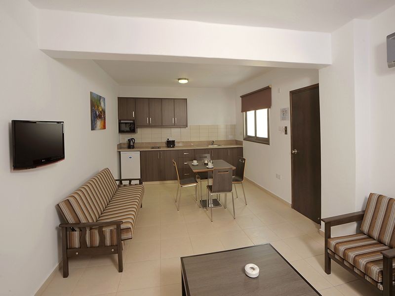 One Bedroom Apartment, Petrosana Hotel Apartments 3*