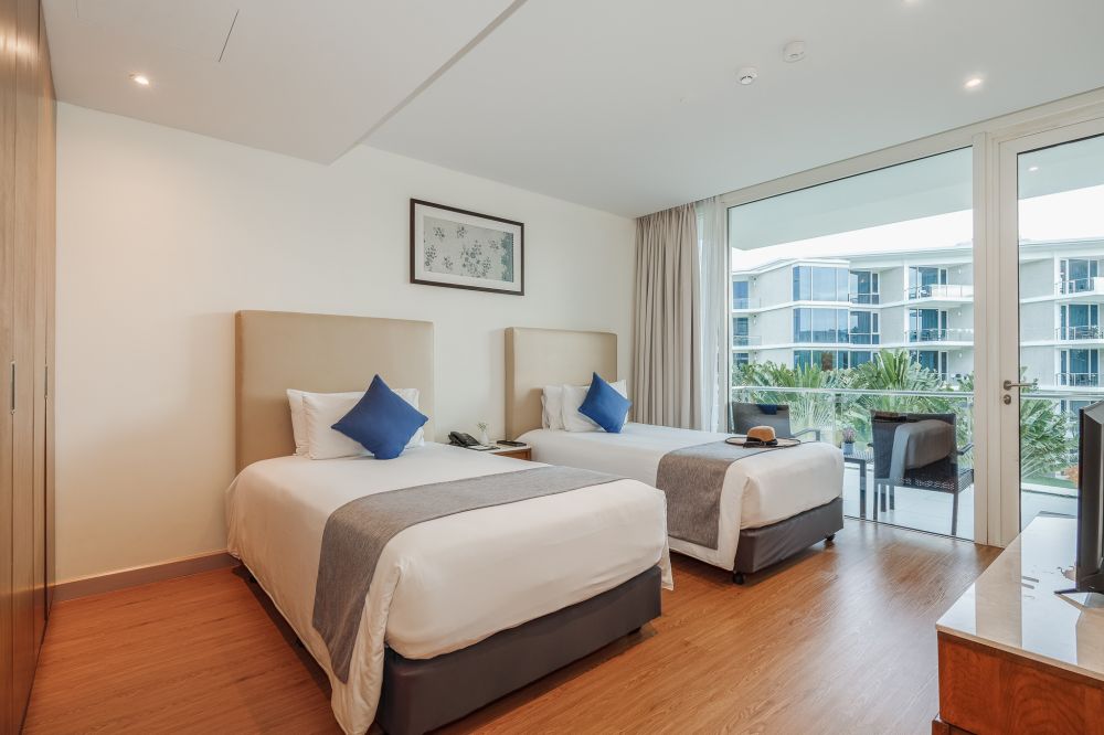 Deluxe Twin / King (With balcony), Splash Beach Resort Maikhao Phuket 5*