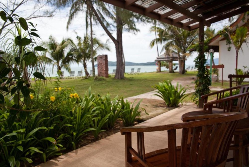 Beach Villa, The Frangipani Langkawi Resort & SPA 4*