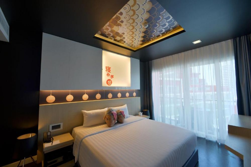 Suite, Sleep With Me Hotel 4*