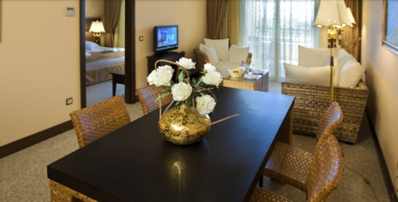 Club Standard Room, Latanya Park Resort Hotel 4*