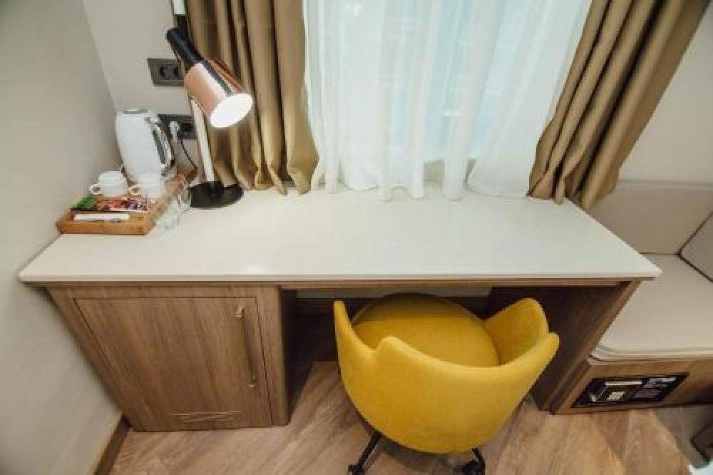 Suite King Room, City View, La Quinta by Wyndham Batumi 4*