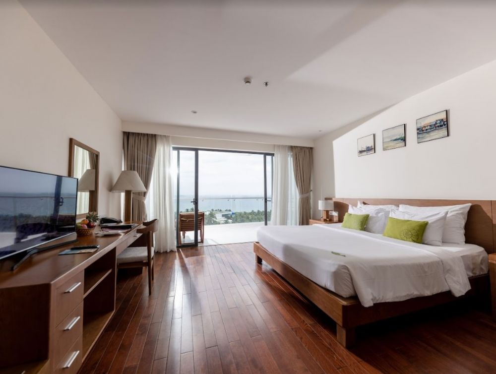 Deluxe Ocean View Room, Cam Ranh Riviera Beach Resort & Spa 5*