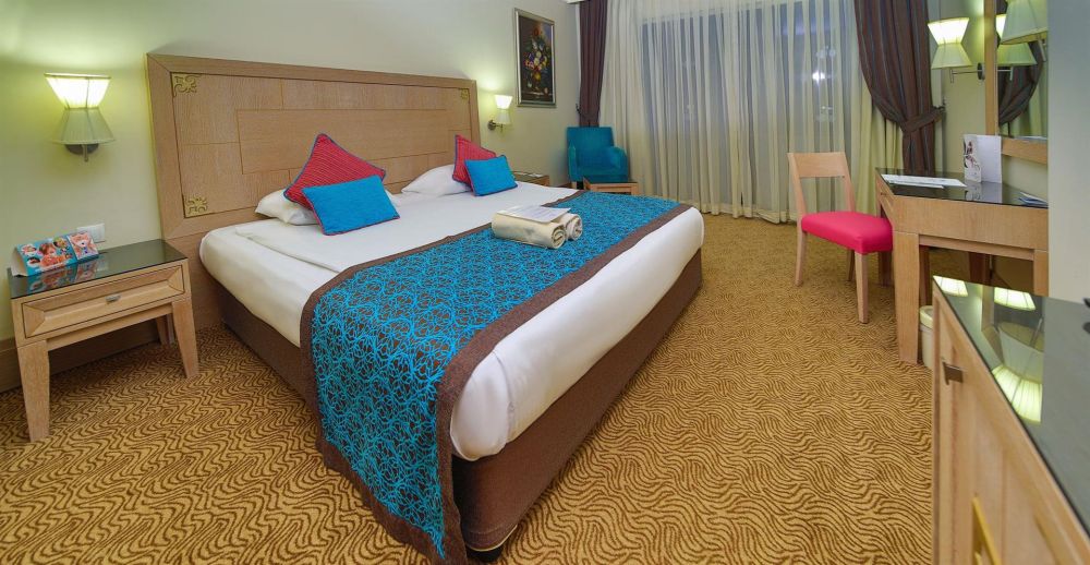 Family Room, Crystal Deluxe Resort and Spa 5*