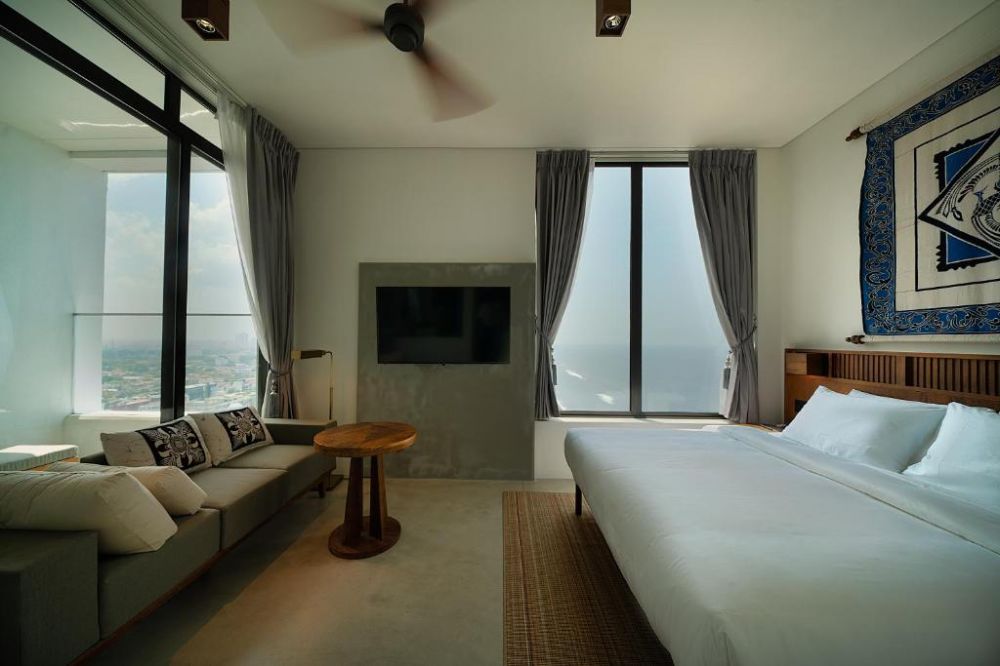 Superior Room with Terrace, Granbell Colombo 4*