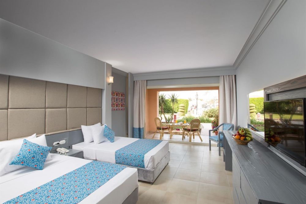 Family Connected Deluxe, Ali Baba Palace & Aquapark 4*