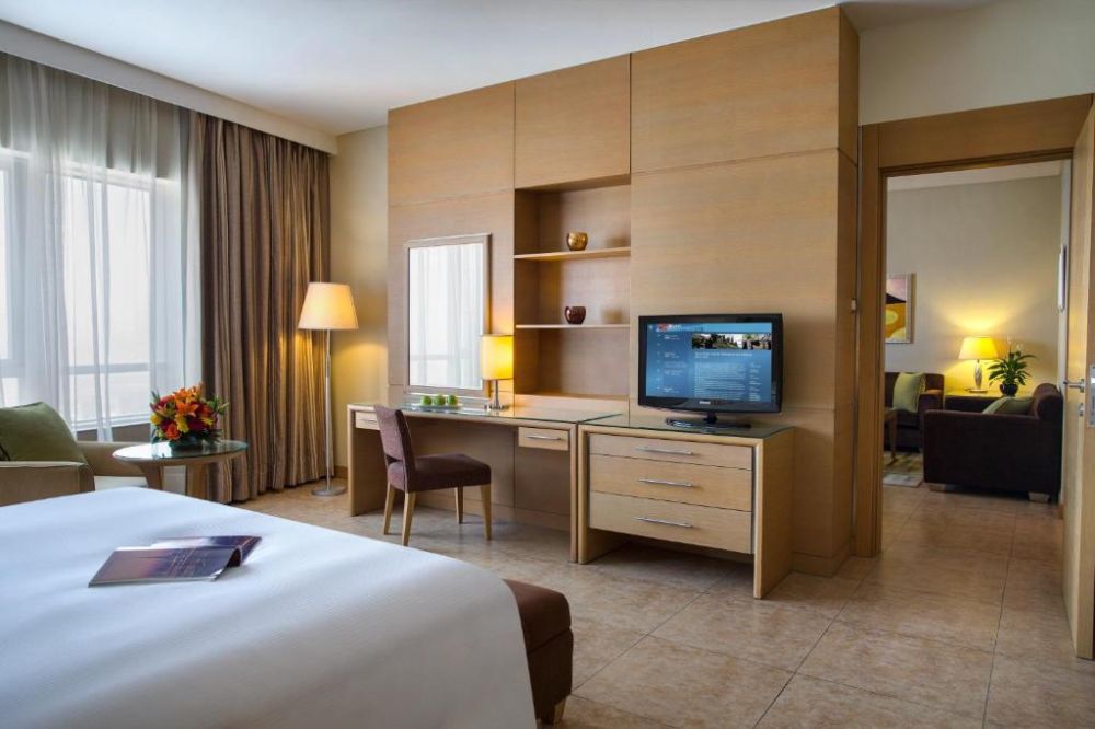 Two Bedroom Suite With Balcony, Nour Arjaan Fujairah By Rotana 4*