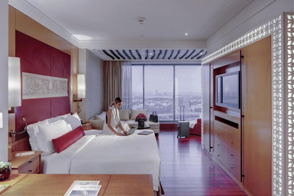 Deluxe Room, The H Dubai 5*