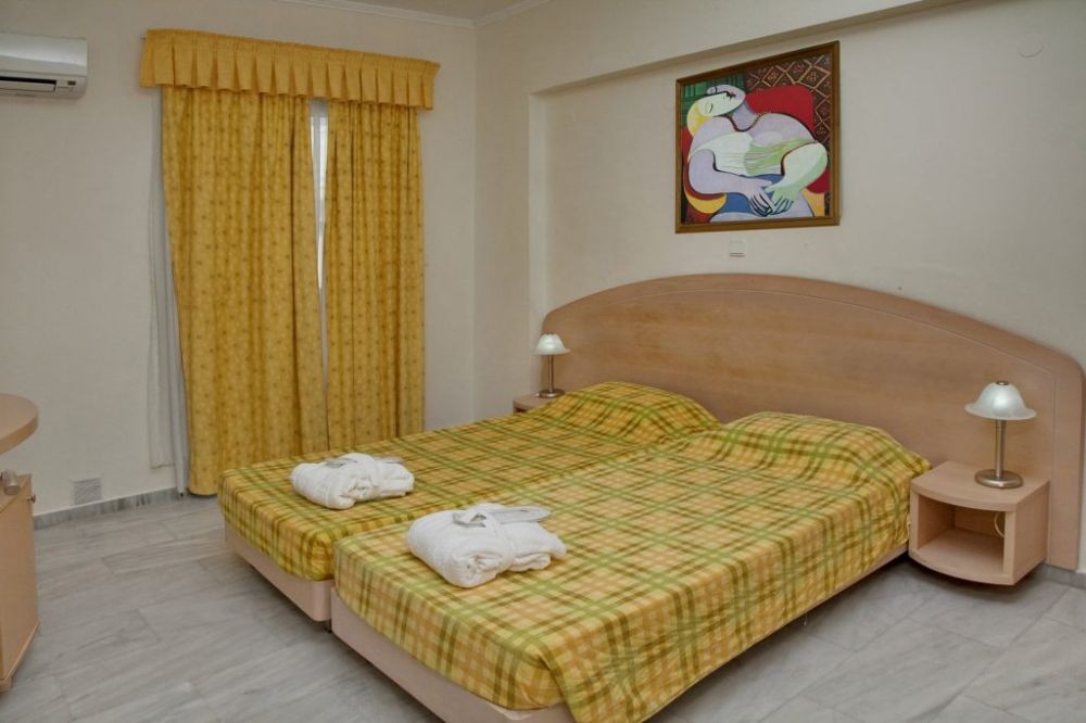 FAMILY ROOM TWO BEDROOMS, Jo An Beach Hotel 4*