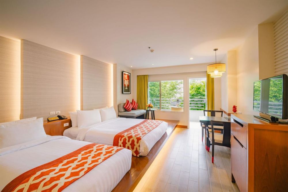 Premier Deluxe Royal Wing, Royal Paradise Hotel 4*