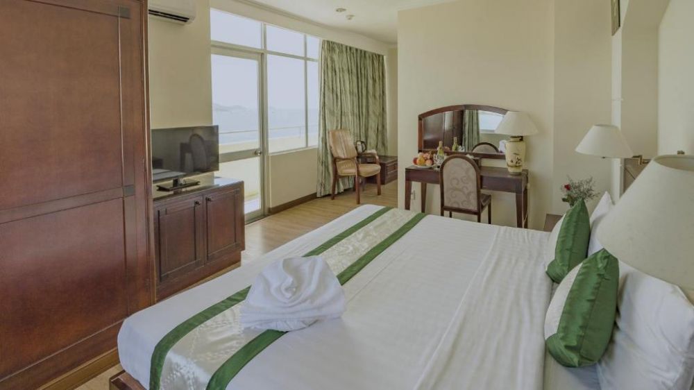 Executive Deluxe Room, Nha Trang Lodge Hotel 4*