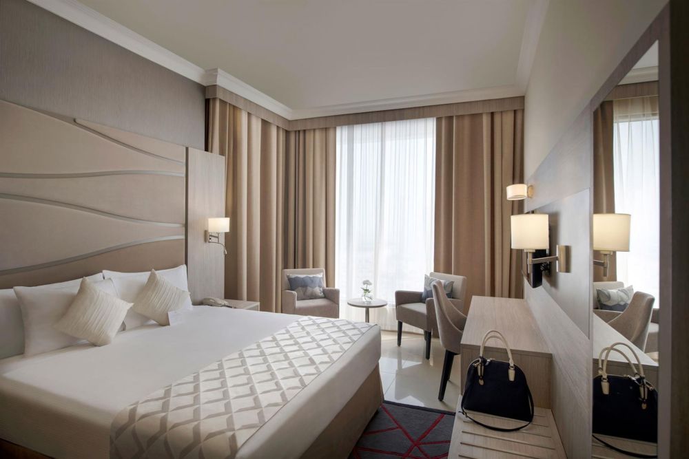 Grand Suite City / Sea View, Two Seasons Hotel And Apartments Dubai 4*