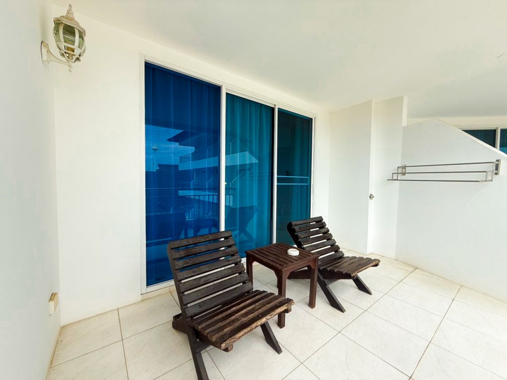 Superior Garden/ Pool View, Pinnacle Grand Jomtien 4*