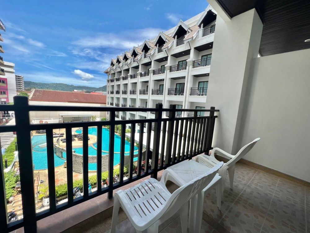 Deluxe Room/ Pool View/ Pool Access, Amata Resort 4*