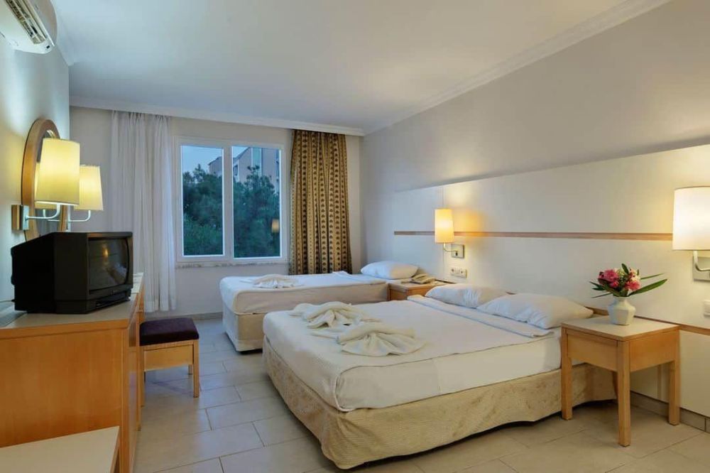 Standard Room, Larissa Holiday Beach Hotel 4*