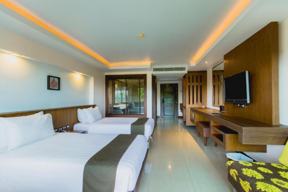Deluxe, Thanthip Beach Resort 3*
