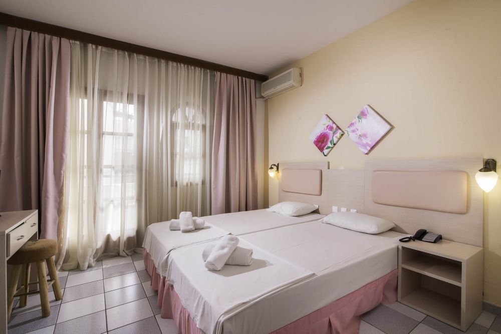 Standard Double Room, Calypso Hotel Kassandra 2*