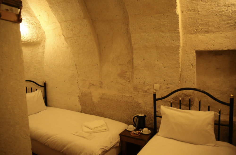 Deluxe Room, Unicorn Cave Hotel 3*