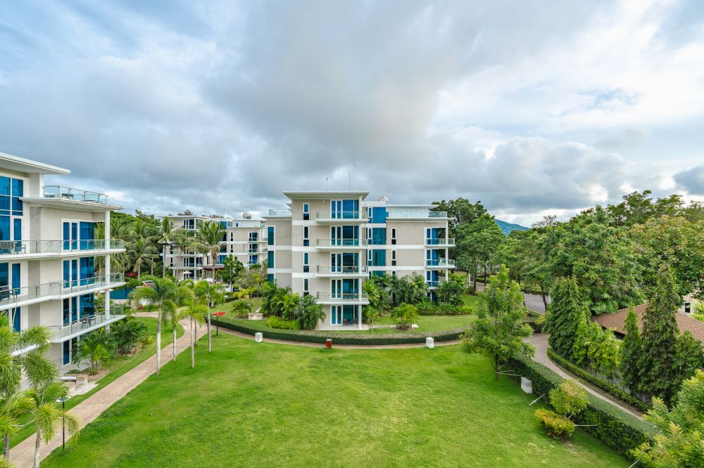 3 Bedroom Residence with Balcony, Splash Beach Resort Maikhao Phuket 5*