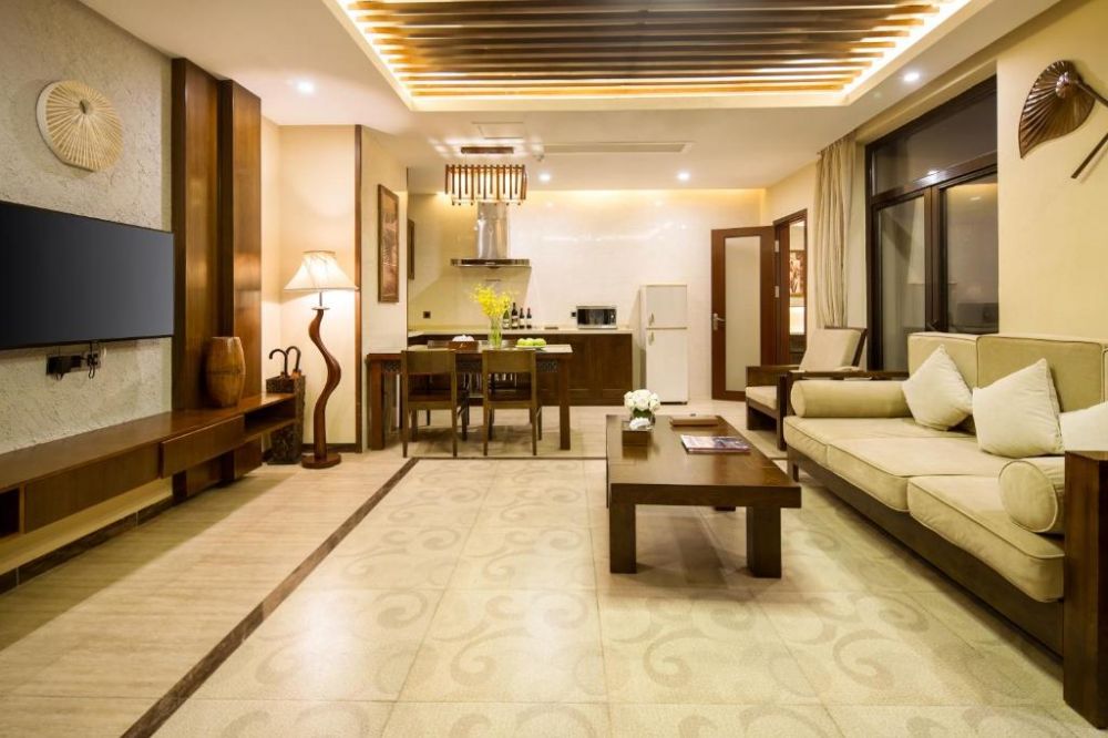 6 Bedrooms Villa, Yalong Bay Villas & Spa 5*