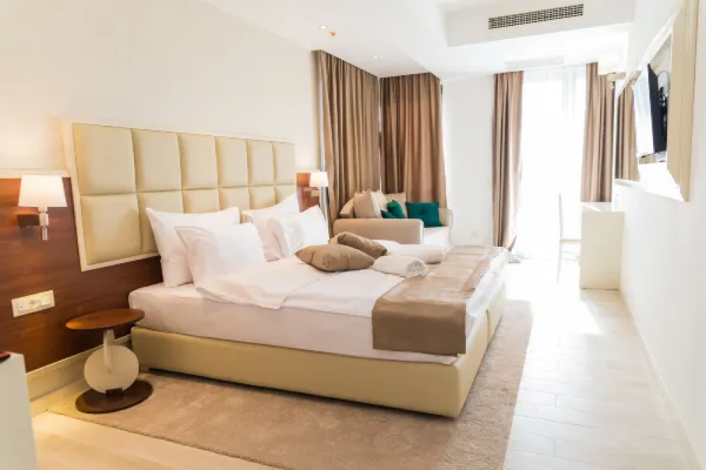 Triple Room, Kadmo Hotel 4*