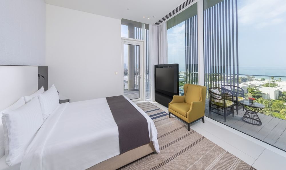 Kohinoor Suite with Private Terrace, The Oberoi Beach Resort, Al Zorah 5*