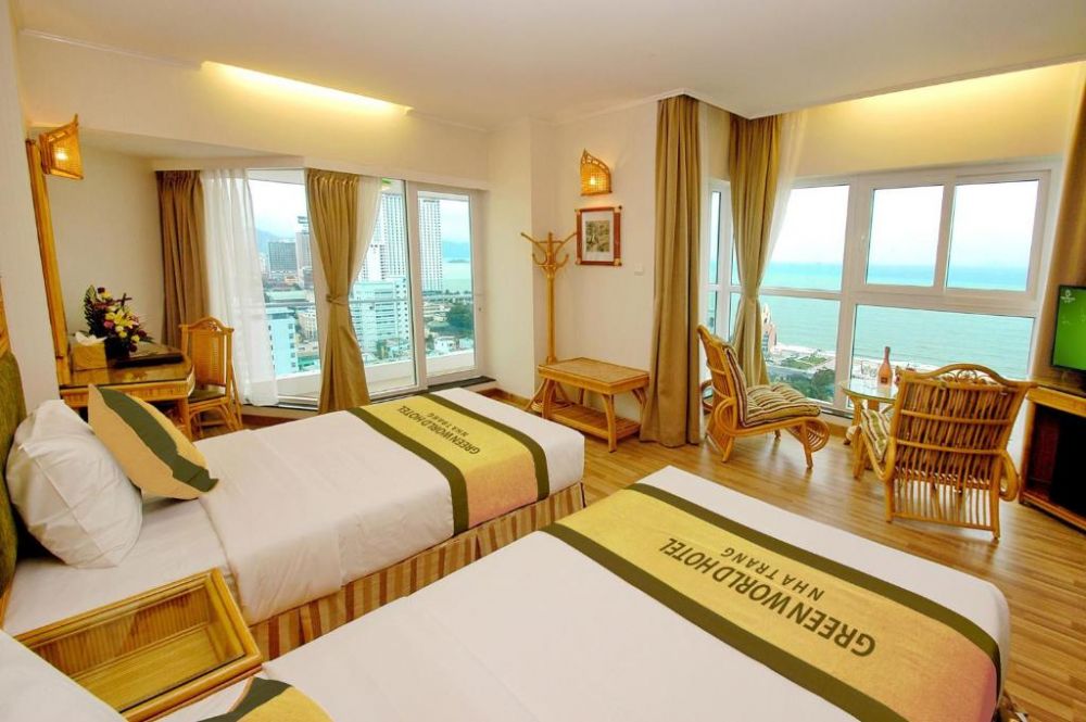 Sunset/Sunrise View Room, Green World Hotel Nha Trang 4*