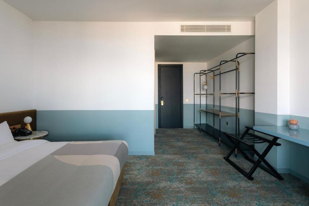 Large Double Room, Castor & Pollux 4*