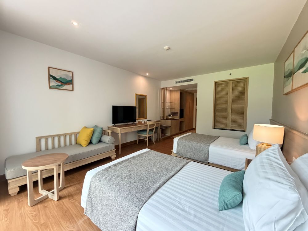 Superior RFV, Naithonburi Resort 4*