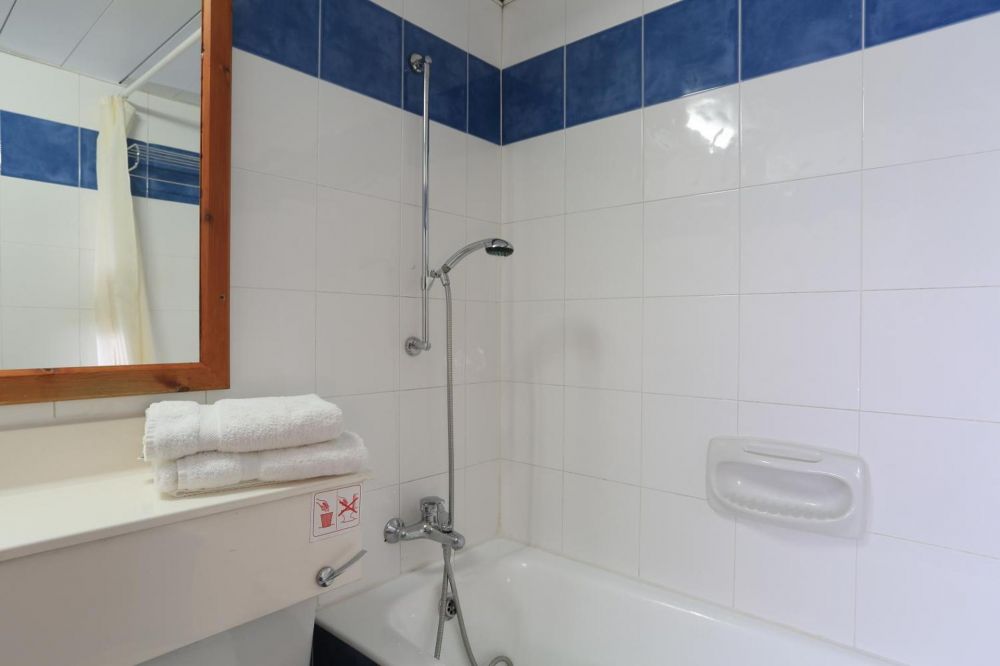 One-Bedroom Apartment with Garden View, Eleni Holiday Village Coral Bay 4*