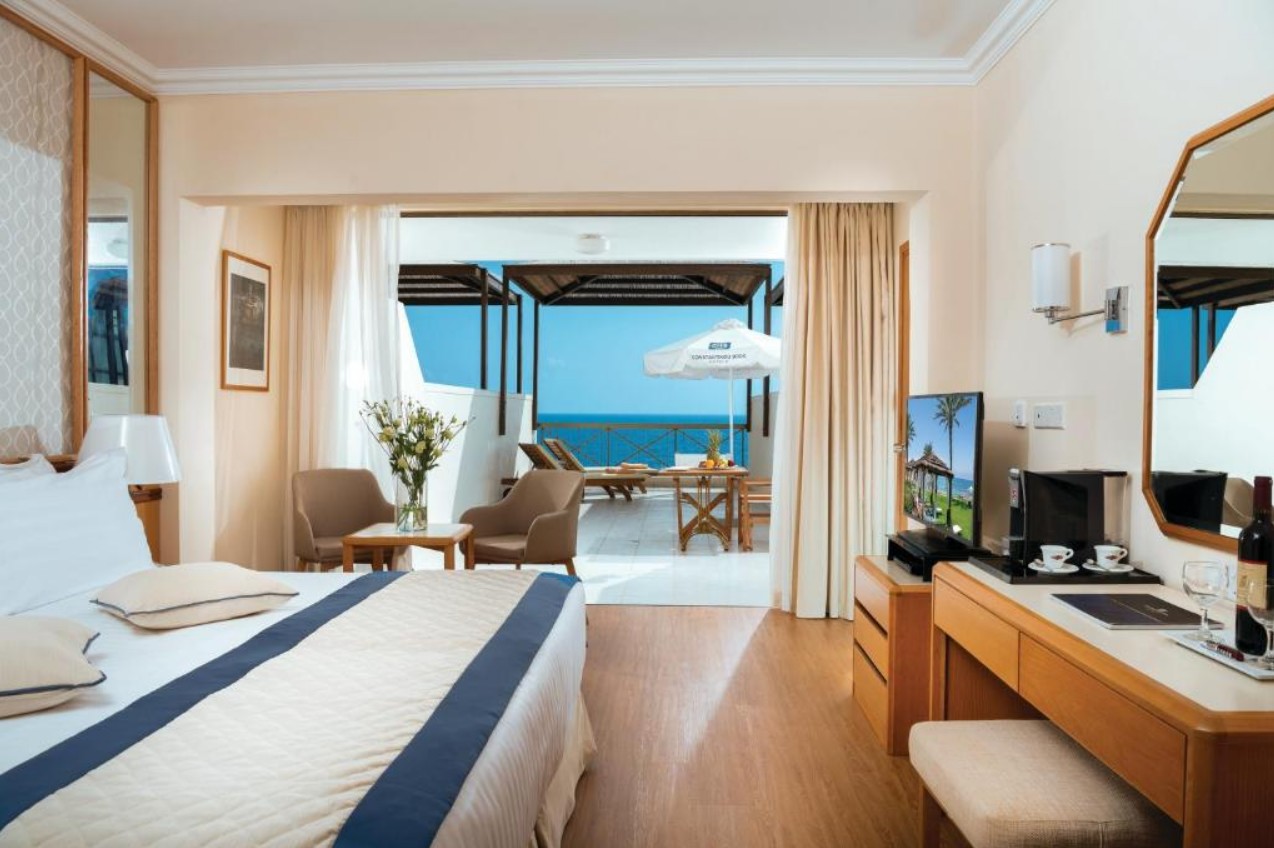 1 Bedroom Executive Suite SV, Athena Beach Hotel 4*