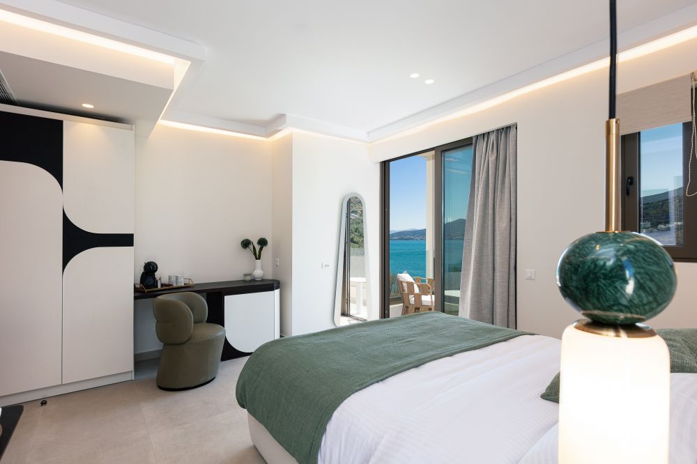 Suite Sea View Outdoor Jacuzzi, Naiades Beach Hotel 5*