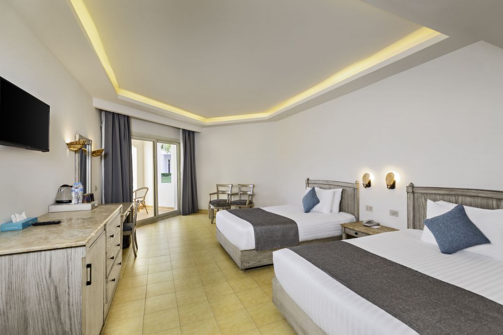 Deluxe Room, Sunrise Alma Bay Resort (ex. Protels Grand Seas Resort) 4*