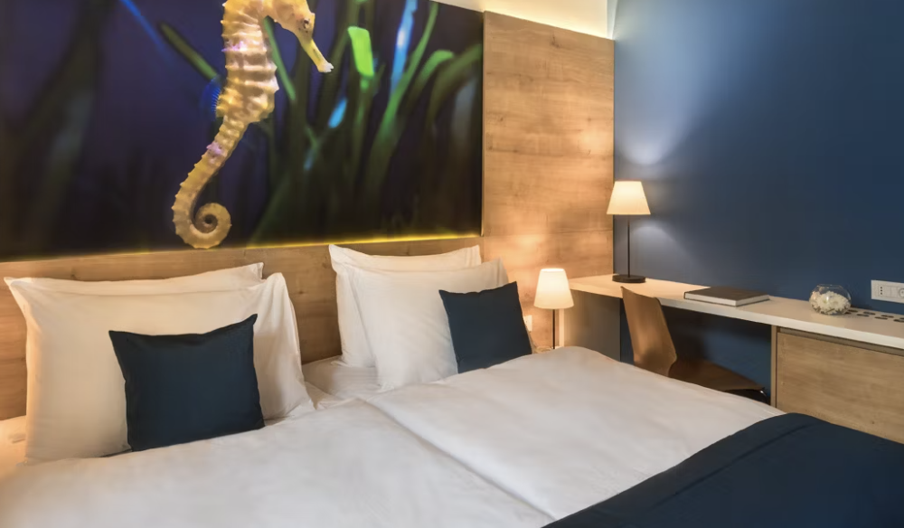 COMFORT twin room with park view and balcony, Remisens Hotel Epidaurus 3+