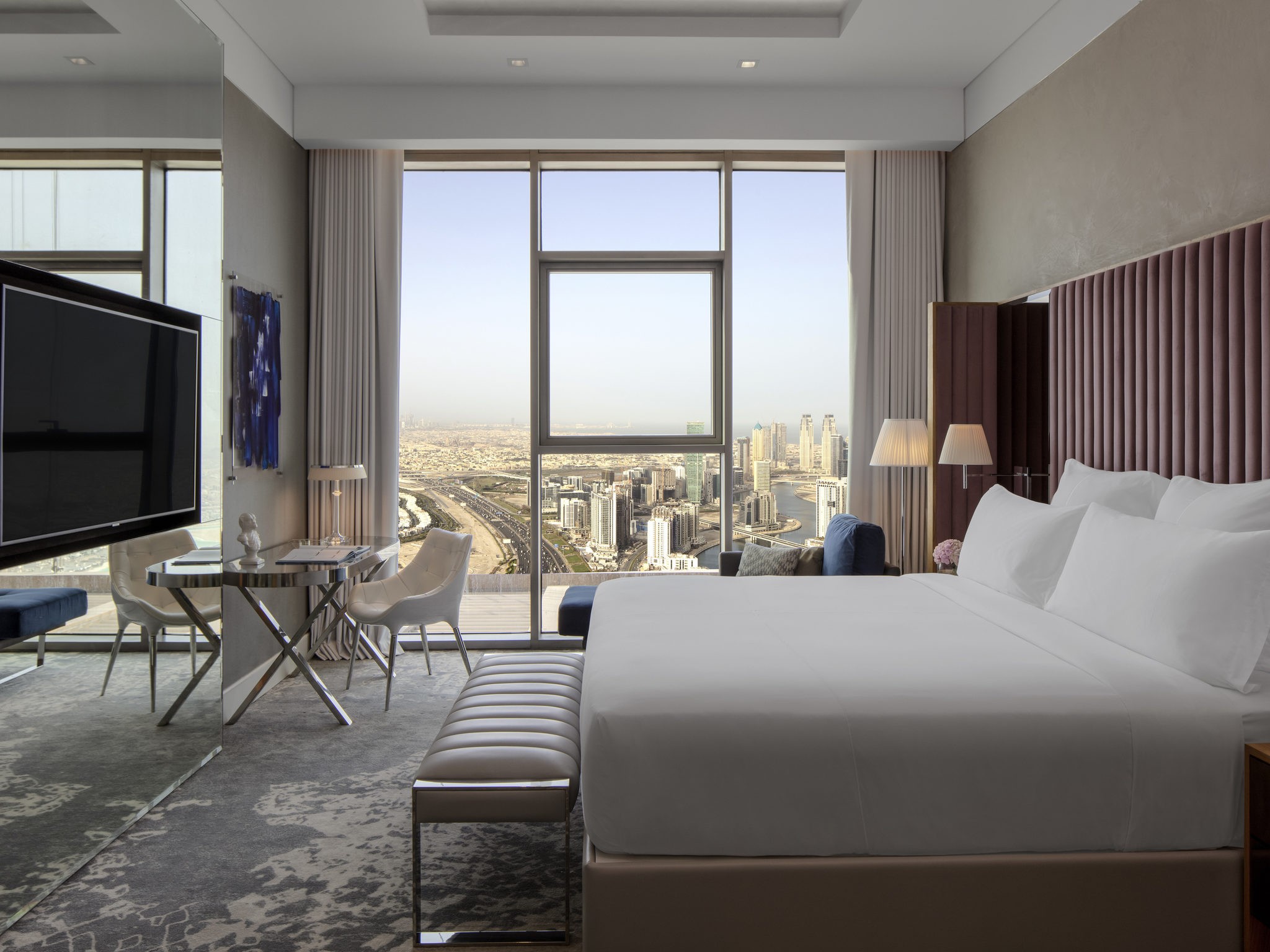 SKY Room, SLS Dubai Hotel & Residence 5*