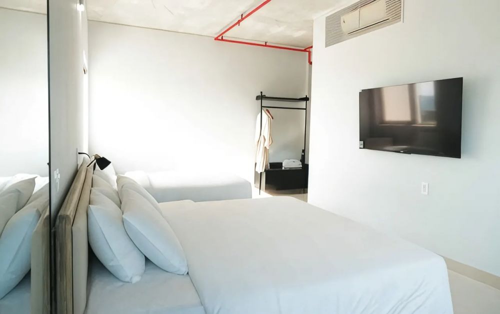 Suite TRPL Sea View, The Up Phu Quoc 4*