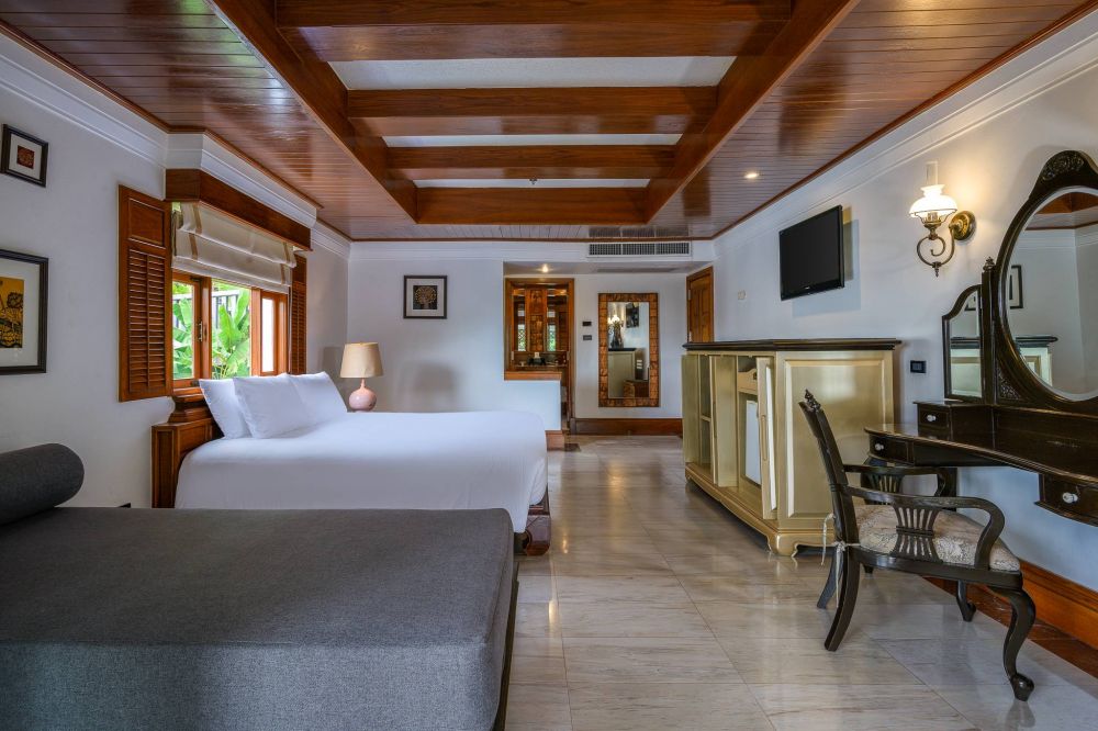 1-Bedroom Hillside Suite with Terrace Bathtub, Thavorn Beach Village & Spa 5*