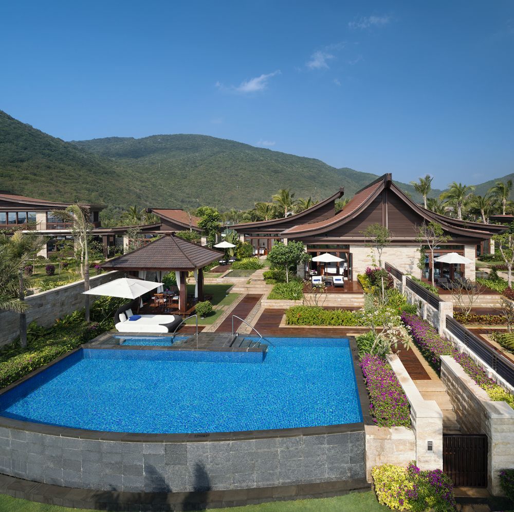 Royal Villa, The St. Regis Sanya Yalong Bay Resort 5*