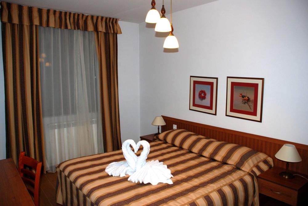 One-Bedroom Apartment, Elegant Lux 4*