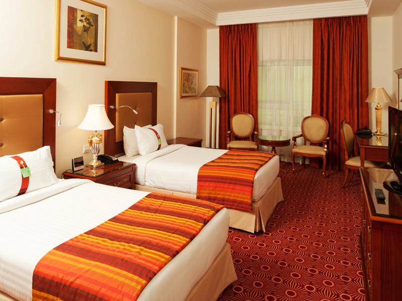 Еxecutive Room, Holiday International Hotel - Embassy District (ex. Holiday Inn Bur Dubai) 4*